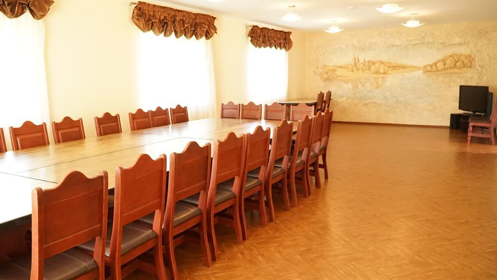 Surauciu Sveciu Namai Otel Aukštadvaris Dış mekan fotoğraf